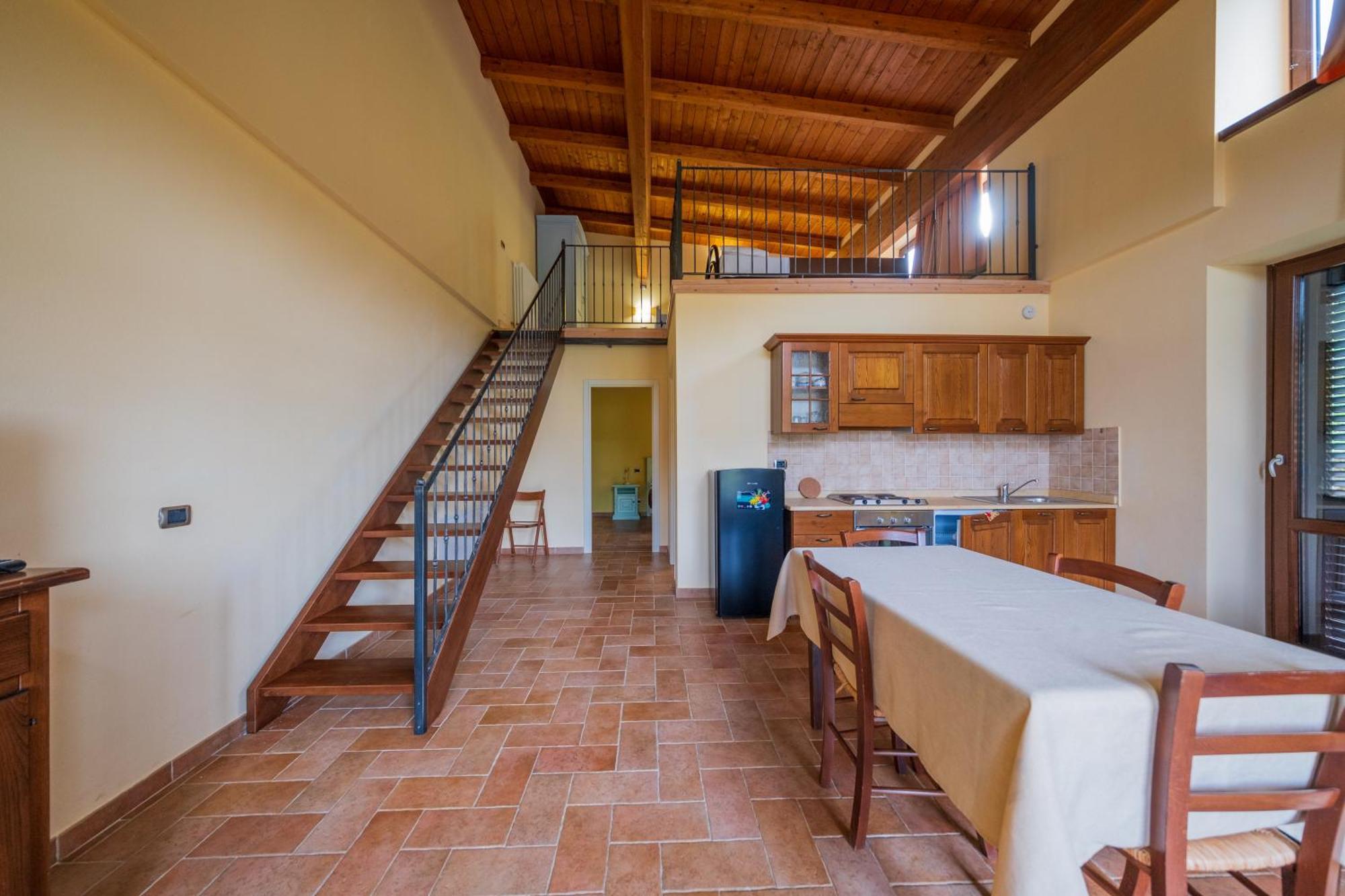 Agriturismo Borgo Biaia Camporgiano Exteriör bild