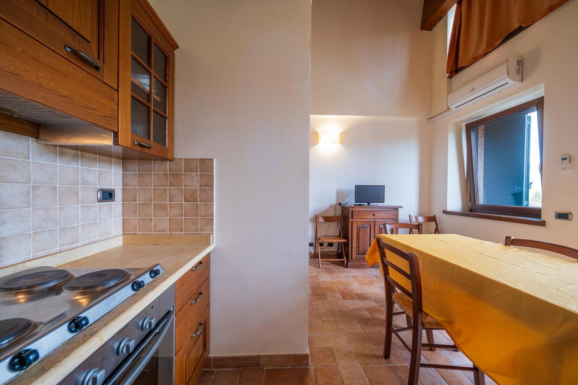 Agriturismo Borgo Biaia Camporgiano Exteriör bild