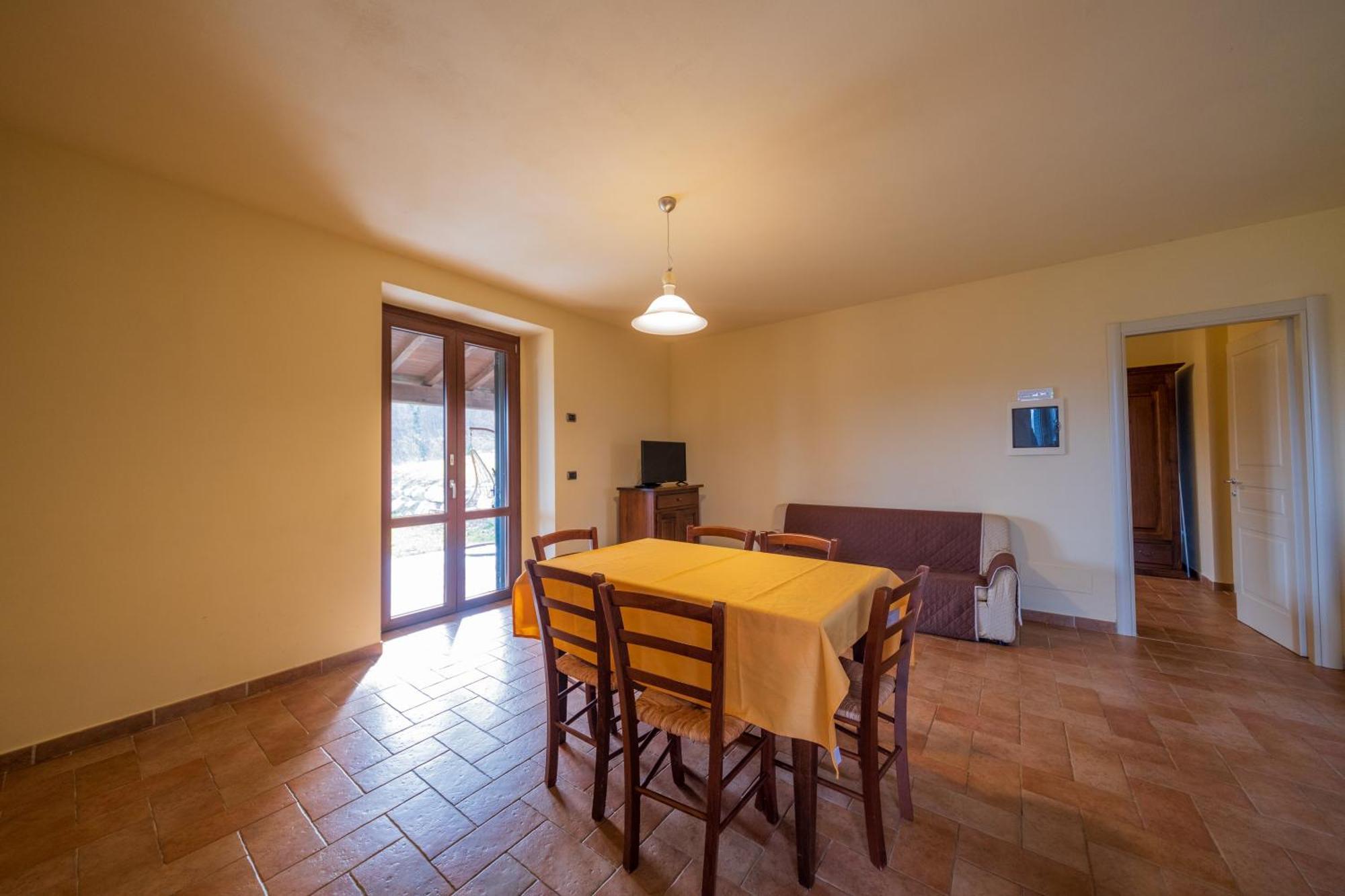 Agriturismo Borgo Biaia Camporgiano Exteriör bild