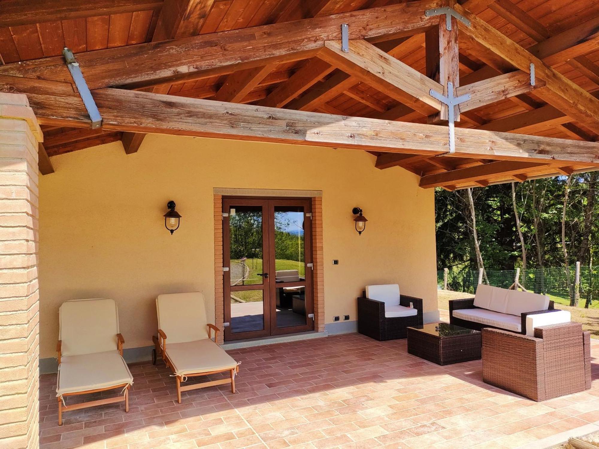 Agriturismo Borgo Biaia Camporgiano Rum bild